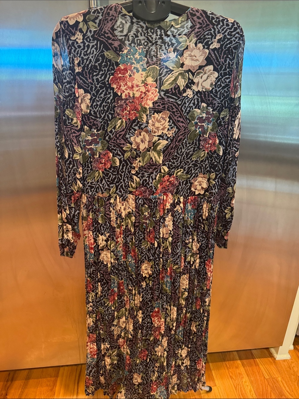 Nostalgia Navy Floral Long-Sleeve Jumpsuit - Picture 8 of 13